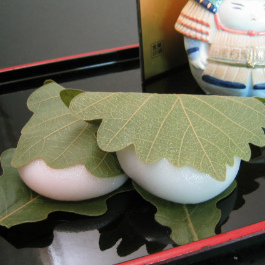 かしわ餅(こし餡・みそ餡)